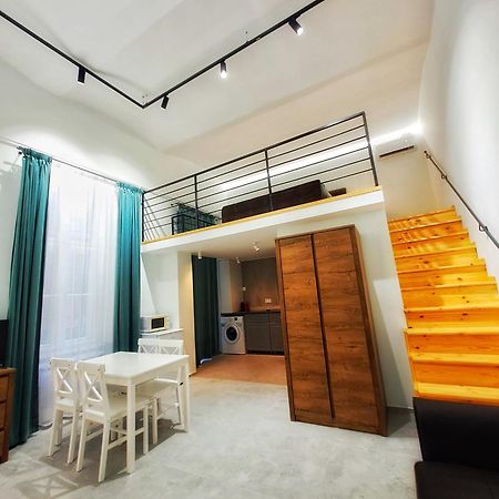 Masszi Apartman Будапеща Екстериор снимка